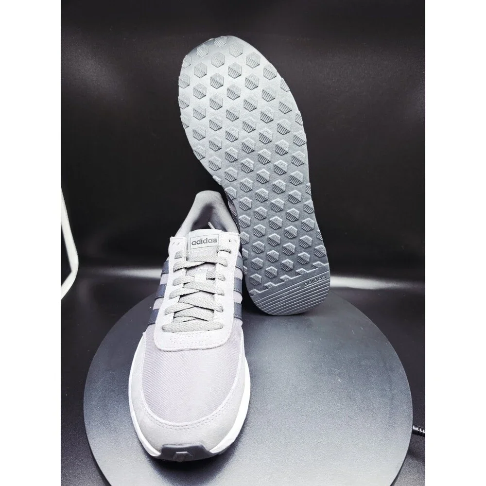 adidas Run 60s 2.0 Grey/Carbon/White Men’s Low Top Lace-Up Suede SIZE US 8.5 MEN